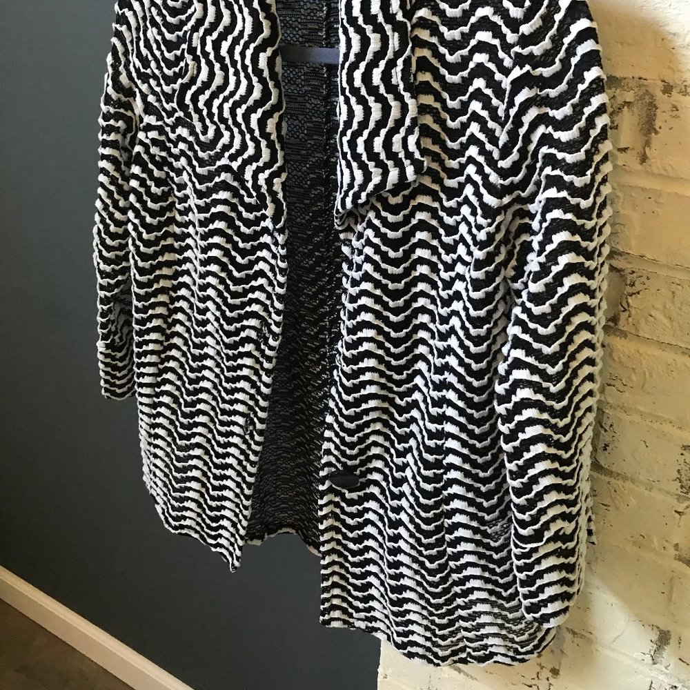 JM Collection Jacket - Picture 2 of 3